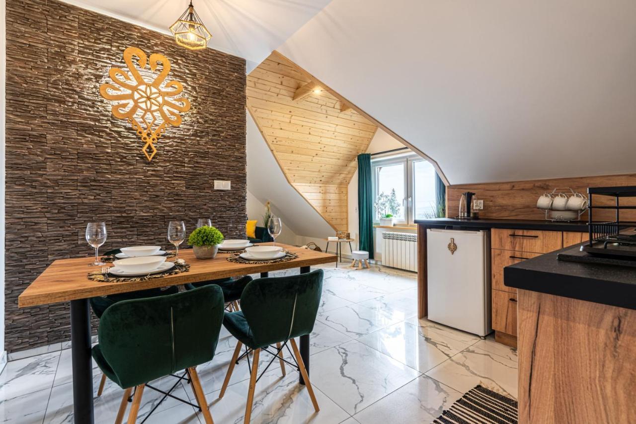 Widokowy Apartament - Pokoje Goscinne Banska Wyzna Extérieur photo