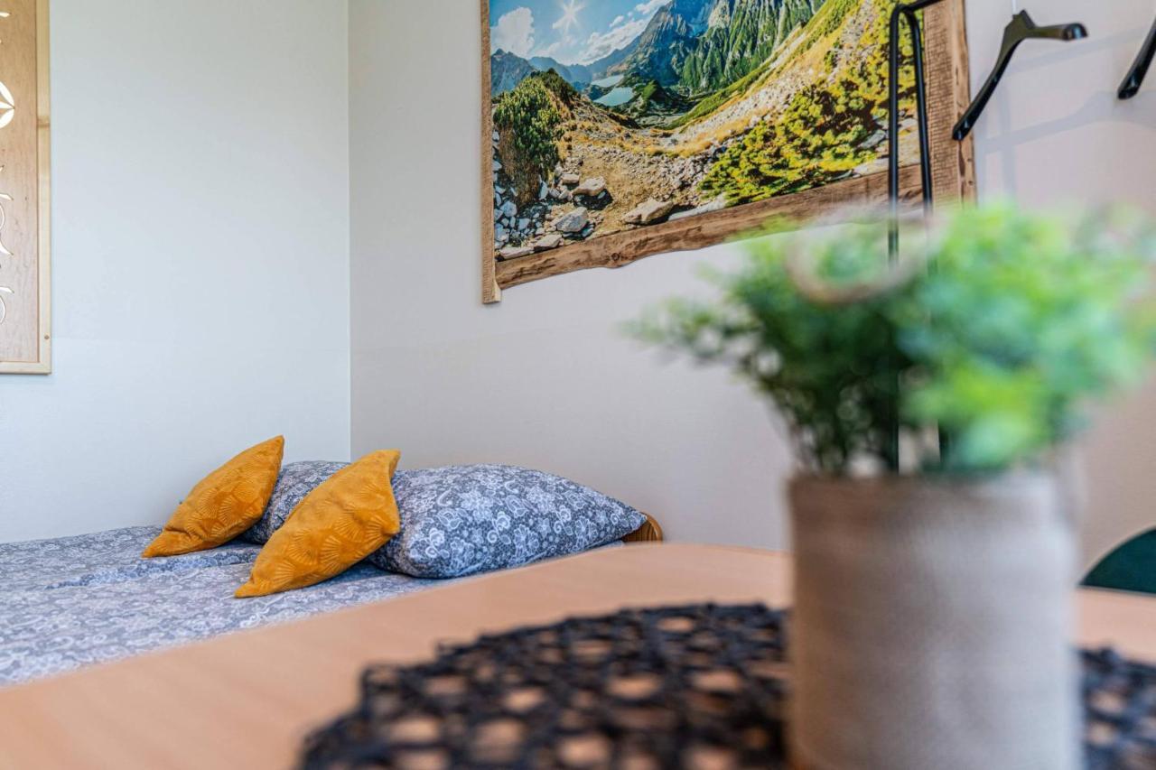 Widokowy Apartament - Pokoje Goscinne Banska Wyzna Extérieur photo