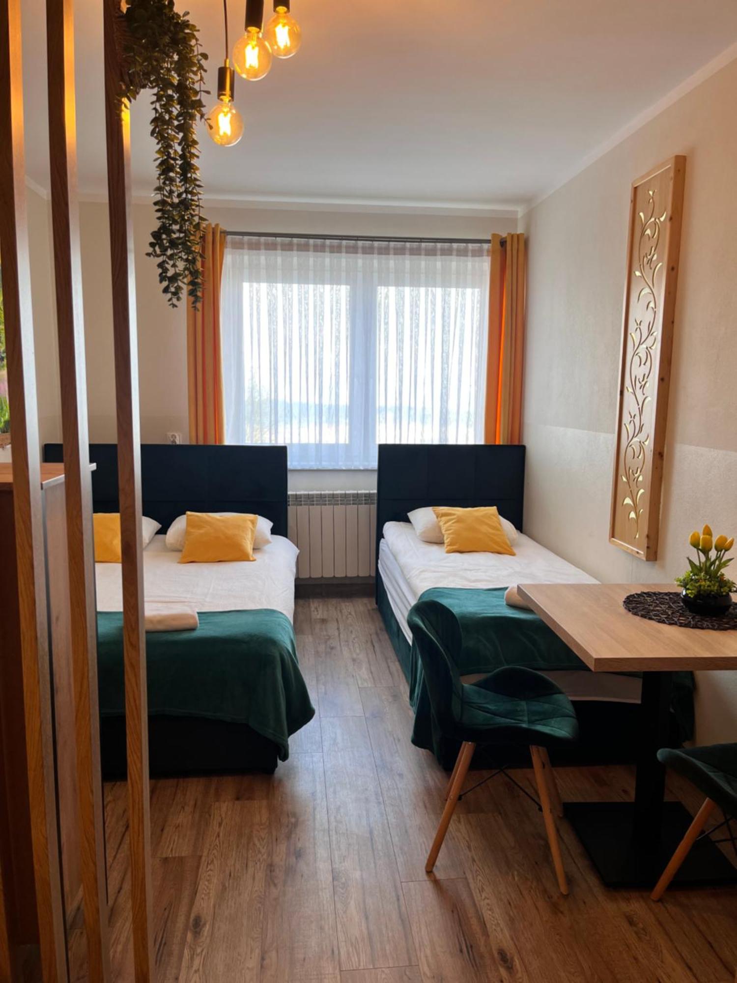 Widokowy Apartament - Pokoje Goscinne Banska Wyzna Extérieur photo