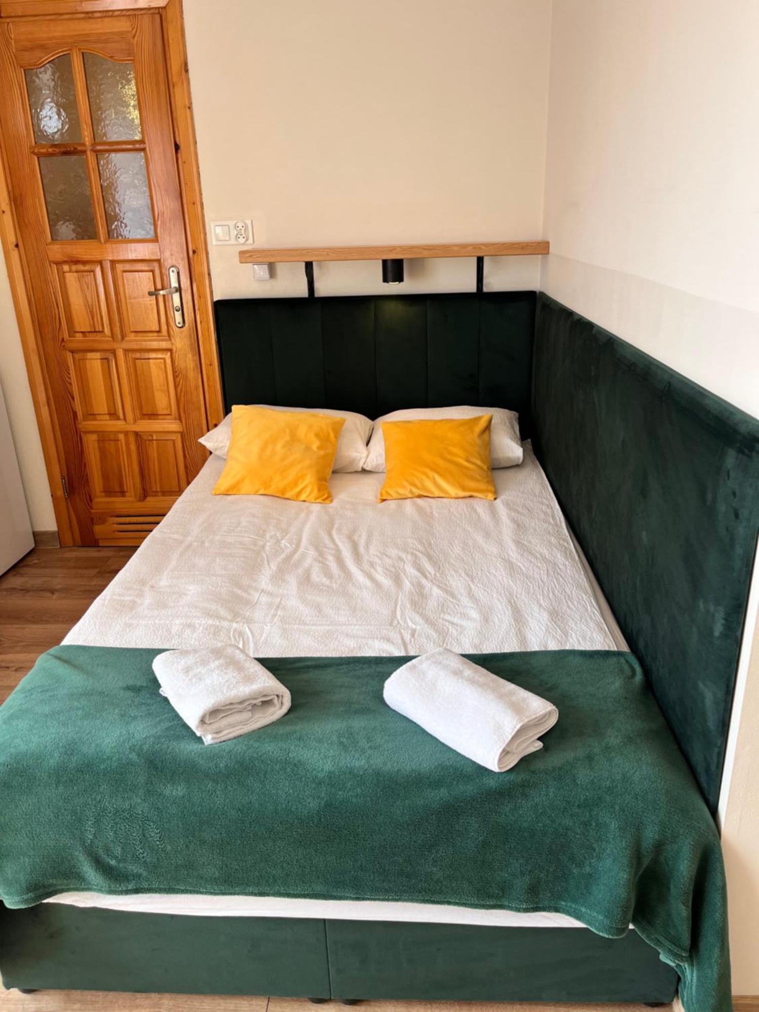 Widokowy Apartament - Pokoje Goscinne Banska Wyzna Extérieur photo